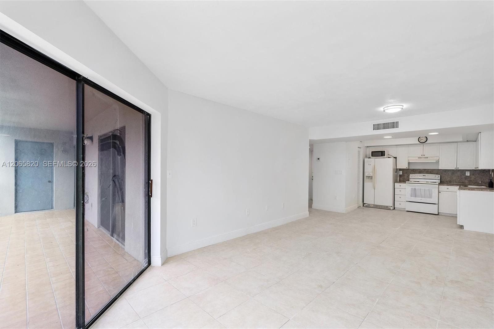 13255 Sw 88th Lane 302-cs Property Photo 4