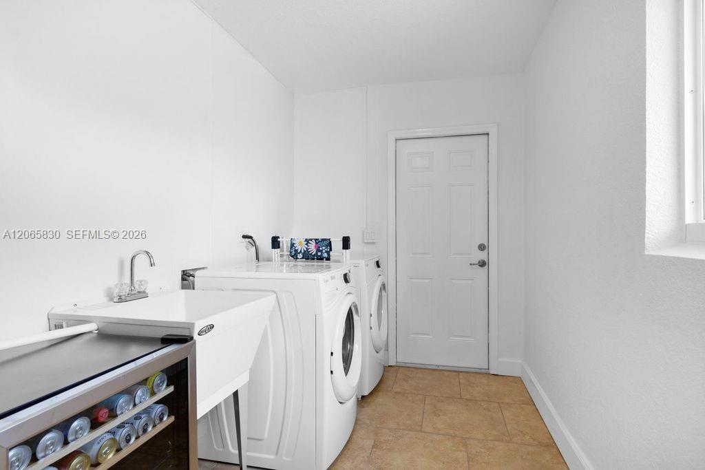 261 Se 4th Street Property Photo 16