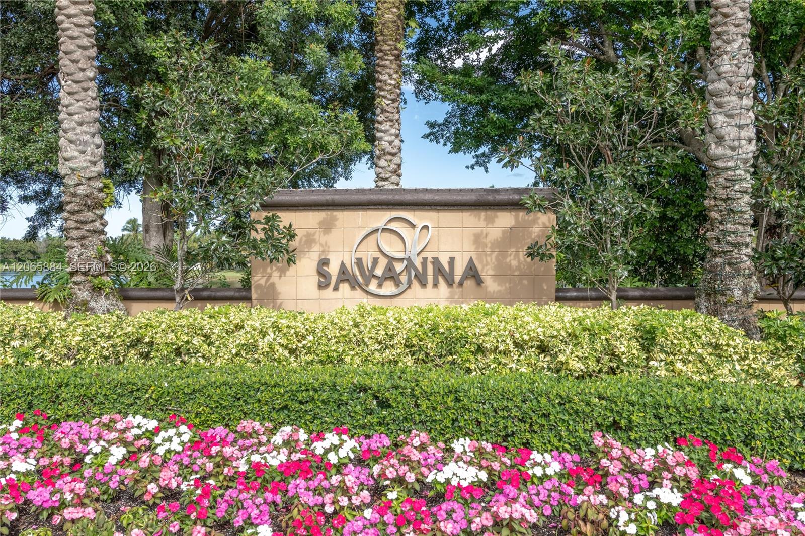 1073 Allamanda Way Property Photo 13