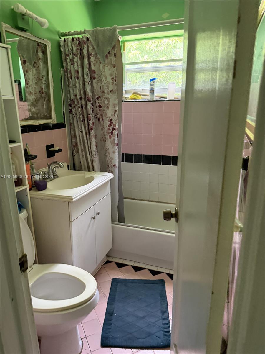 123 Ronald Road Property Photo 10
