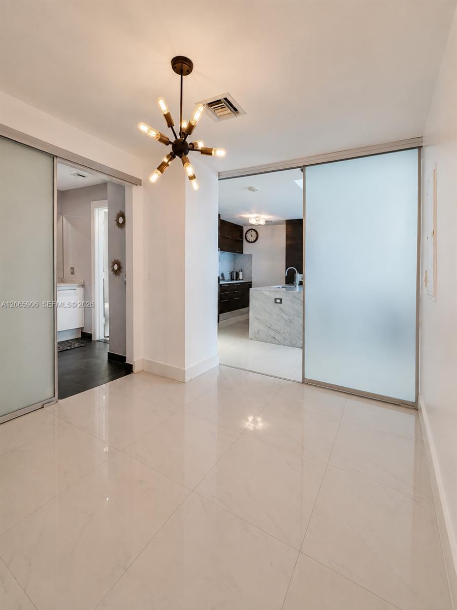 900 Biscayne Boulevard 4410 Property Photo 15