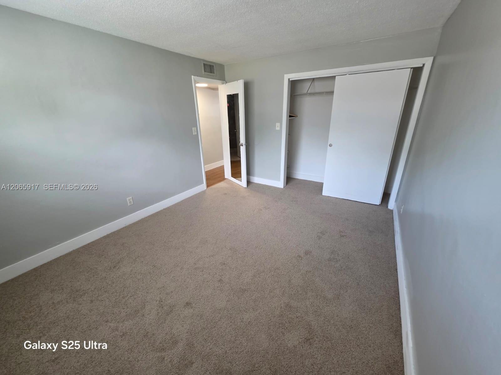 4732 Sw 33rd Avenue 104 Property Photo 11