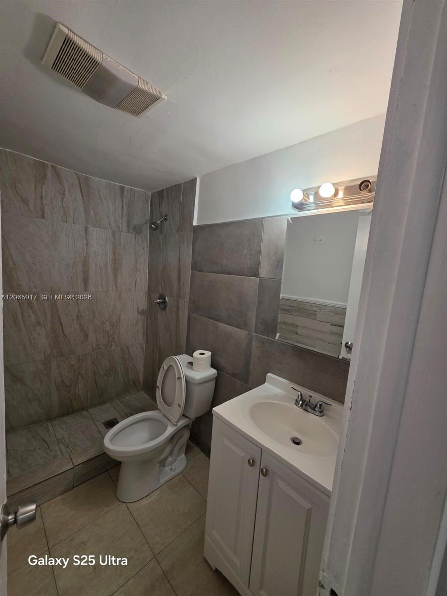 4732 Sw 33rd Avenue 104 Property Photo 13