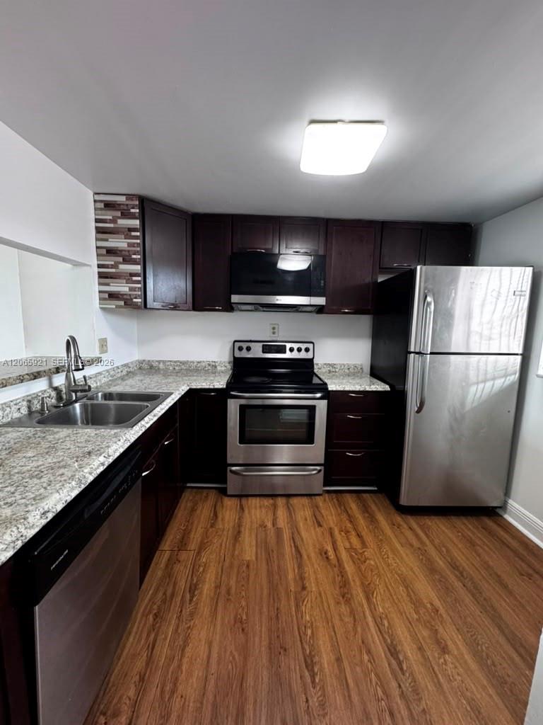 A12065921 Property Photo 5