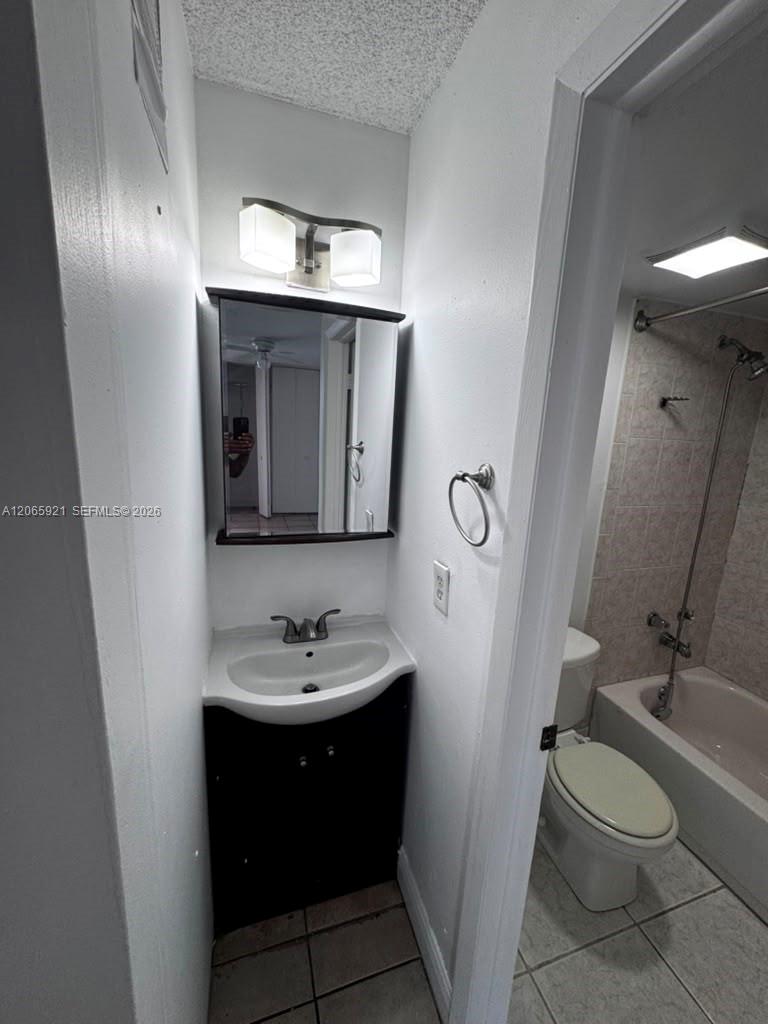 A12065921 Property Photo 8