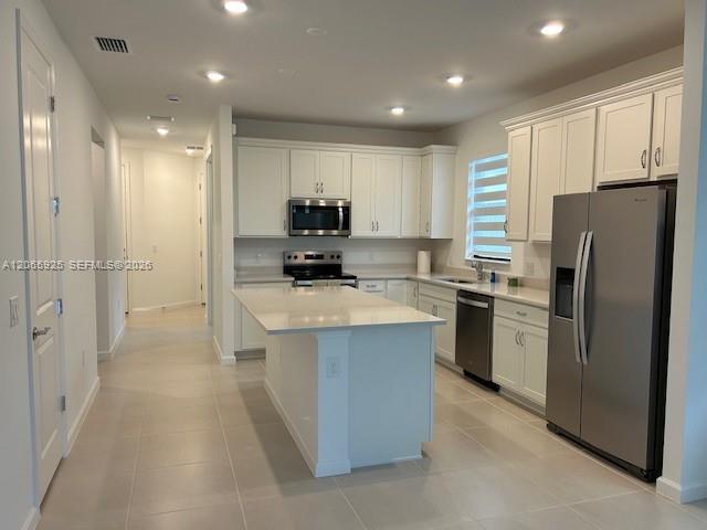 6385 Honor Way Property Photo 7