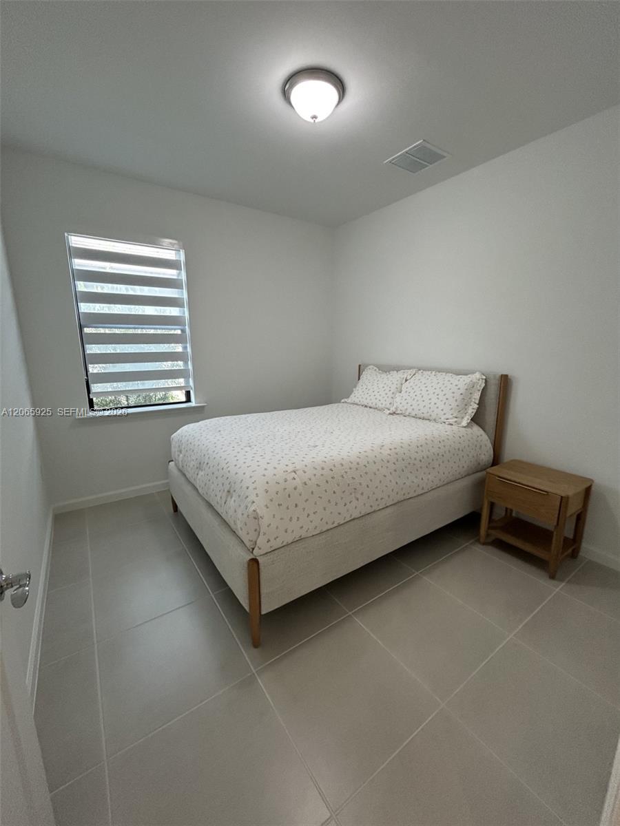 6385 Honor Way Property Photo 13