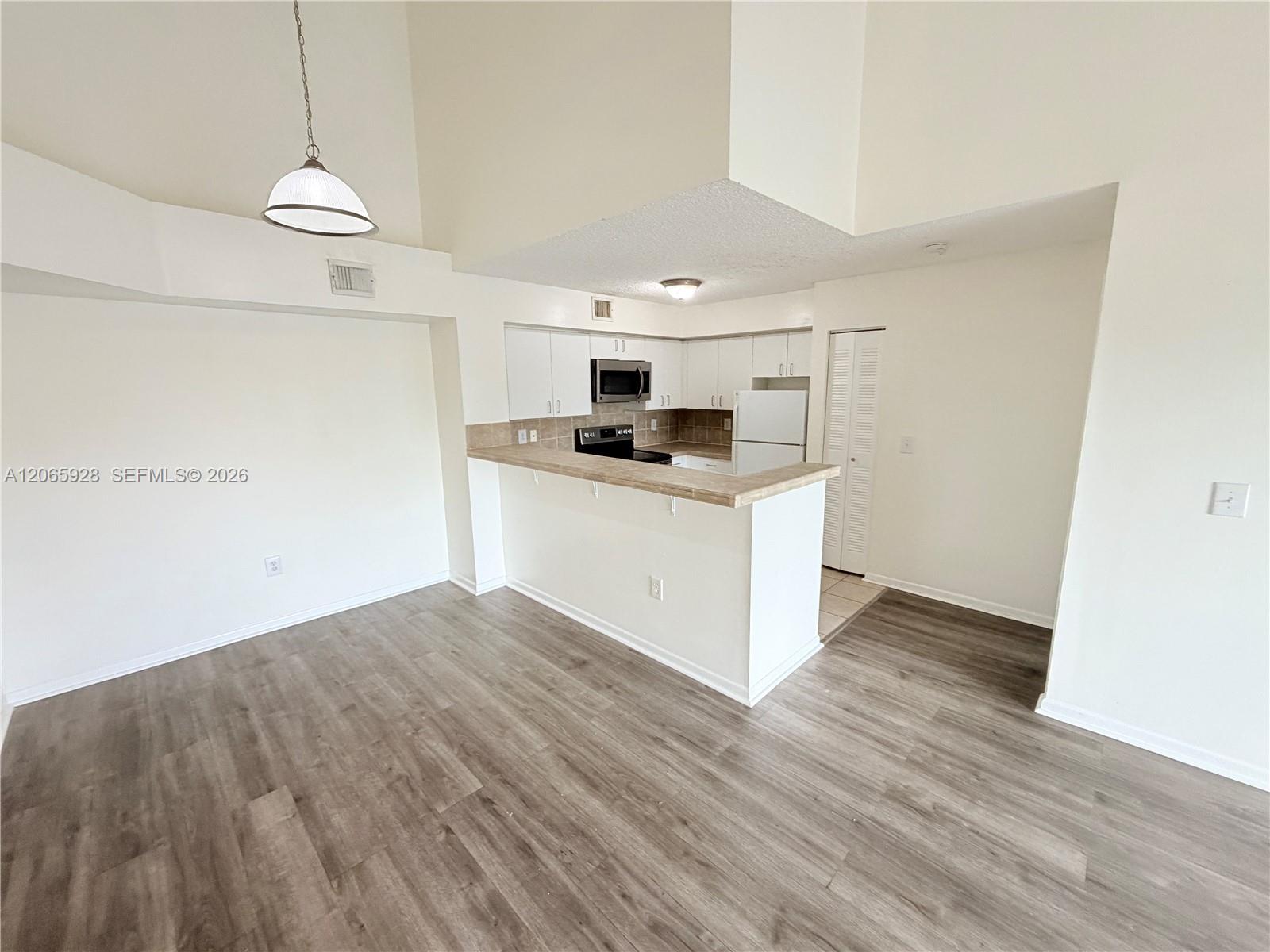 1749 Village Boulevard 304 Property Photo 8
