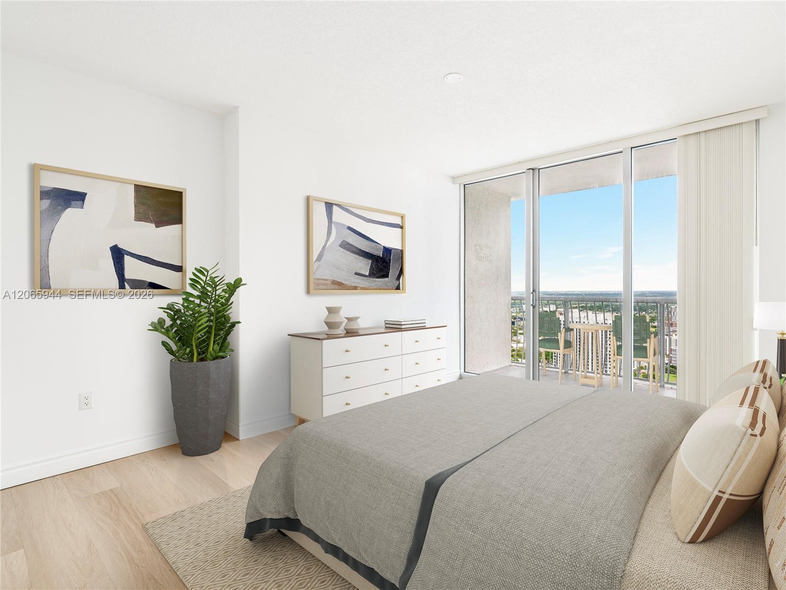 1750 N Bayshore Drive Ph-5309 Property Photo 10