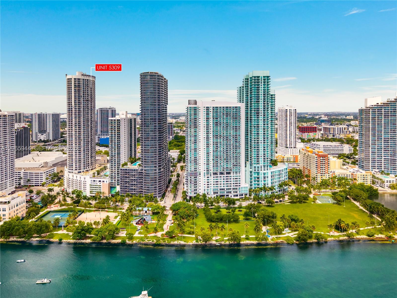 1750 N Bayshore Drive Ph-5309 Property Photo 17
