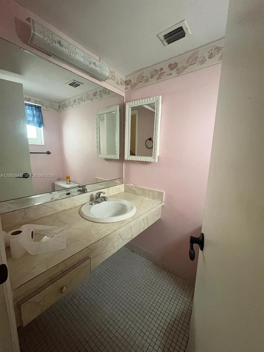 3091 Nw 46th Avenue 407c Property Photo 8