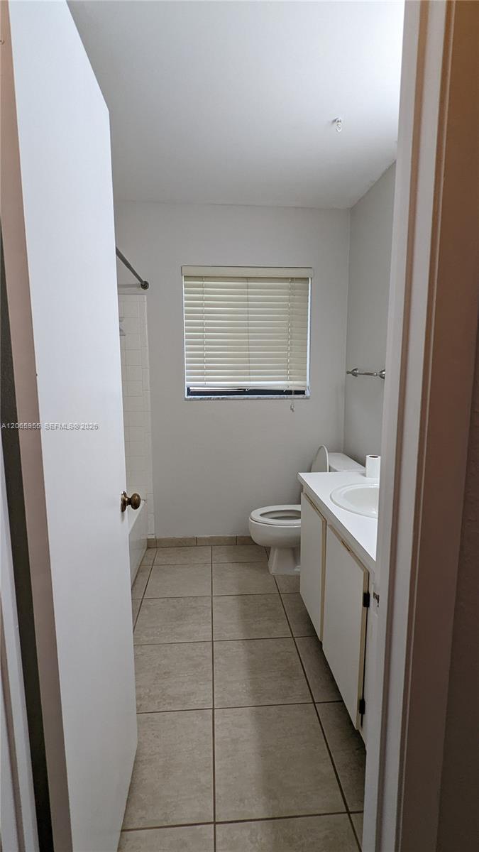 460 Lakeview Drive 4 Property Photo 13
