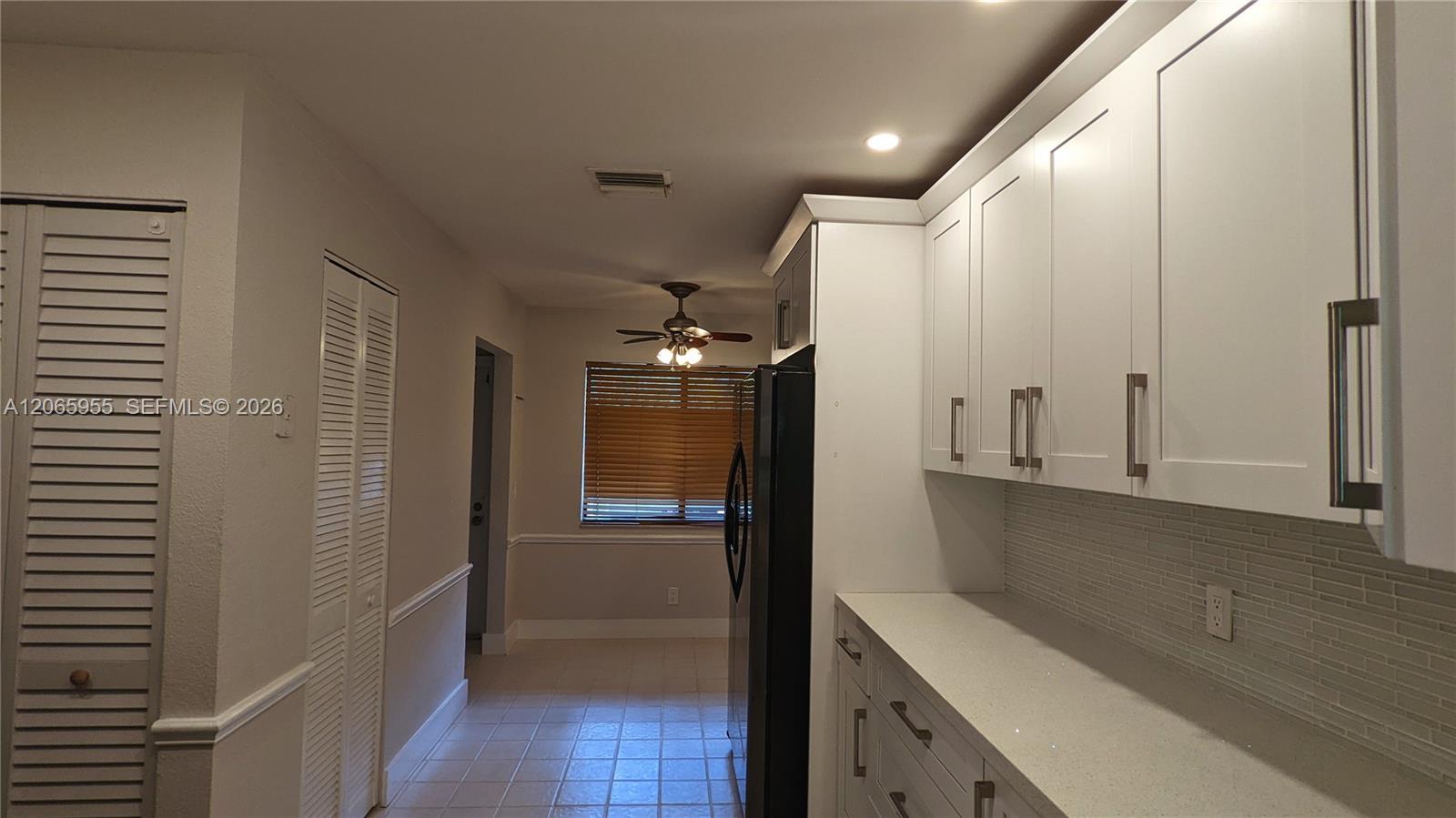 460 Lakeview Drive 4 Property Photo 19