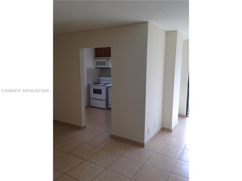 16919 N Bay Road 420 Property Photo 8
