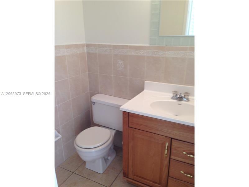 16919 N Bay Road 420 Property Photo 11