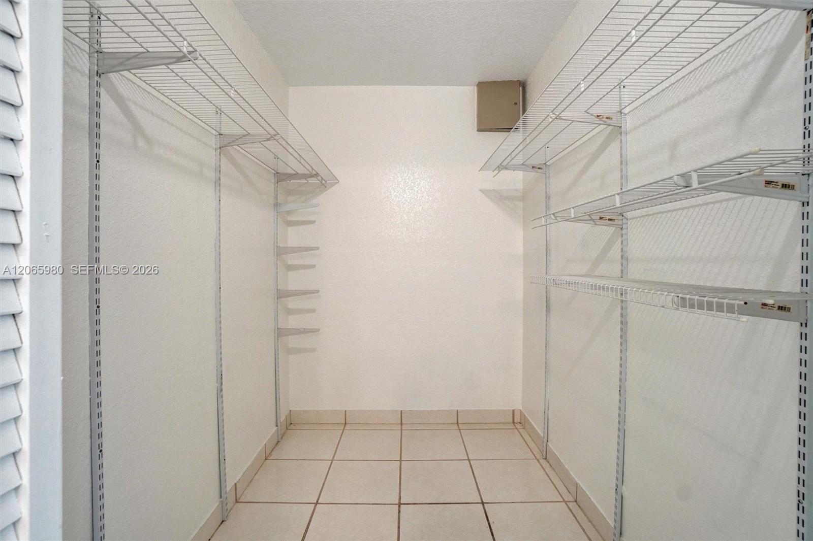 25 Ludlam Drive Property Photo 15