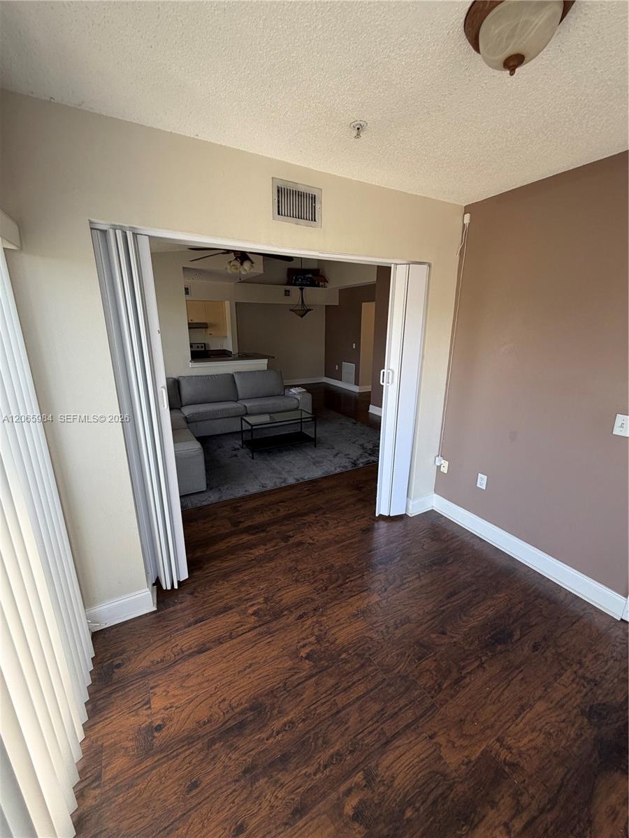 2427 Centergate Drive 301 Property Photo 11