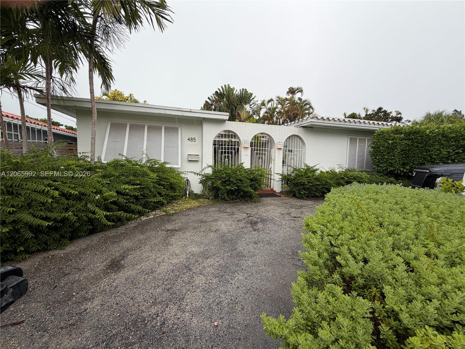 485 S Shore Drive Property Photo 1