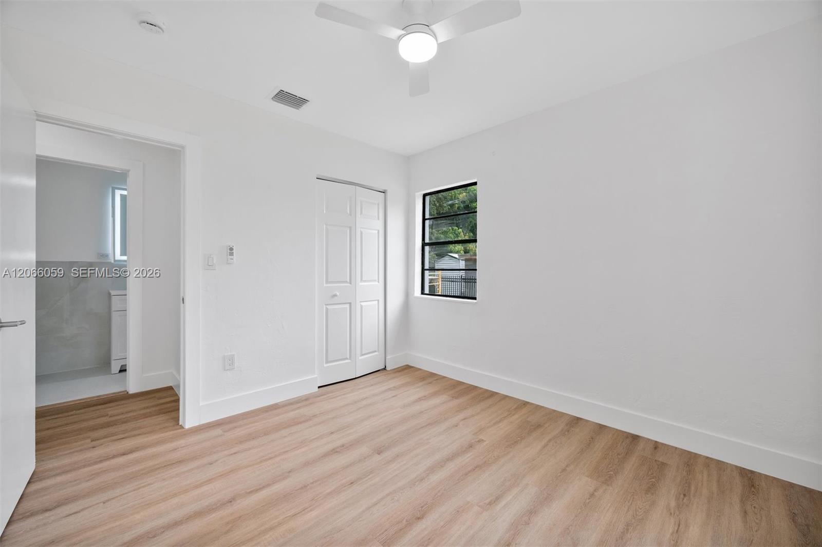 1157 Nw 45th Street Property Photo 12