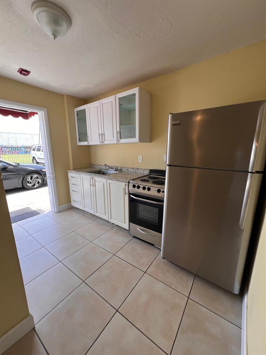 1625 Nw 35th Street A7 Property Photo 3
