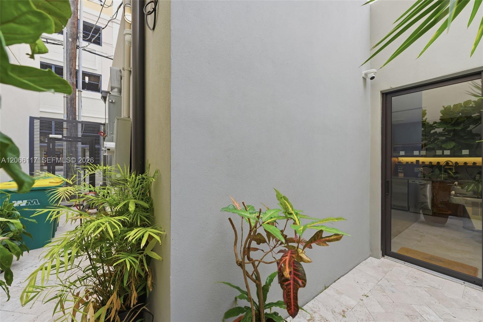 45 Valencia Avenue Property Photo 29