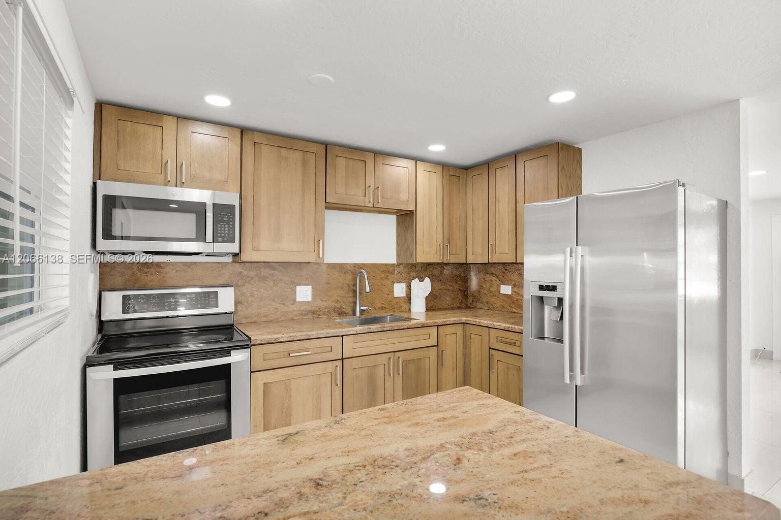 664 Colson Drive Property Photo 13