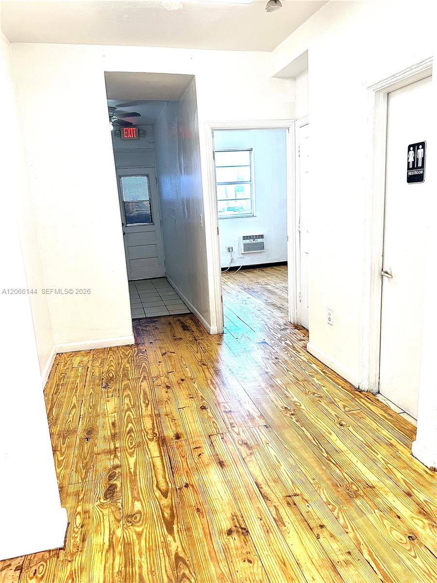 720 6th Street Property Photo 11