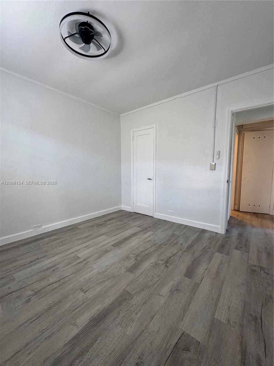 568 E 49th Street Property Photo 4