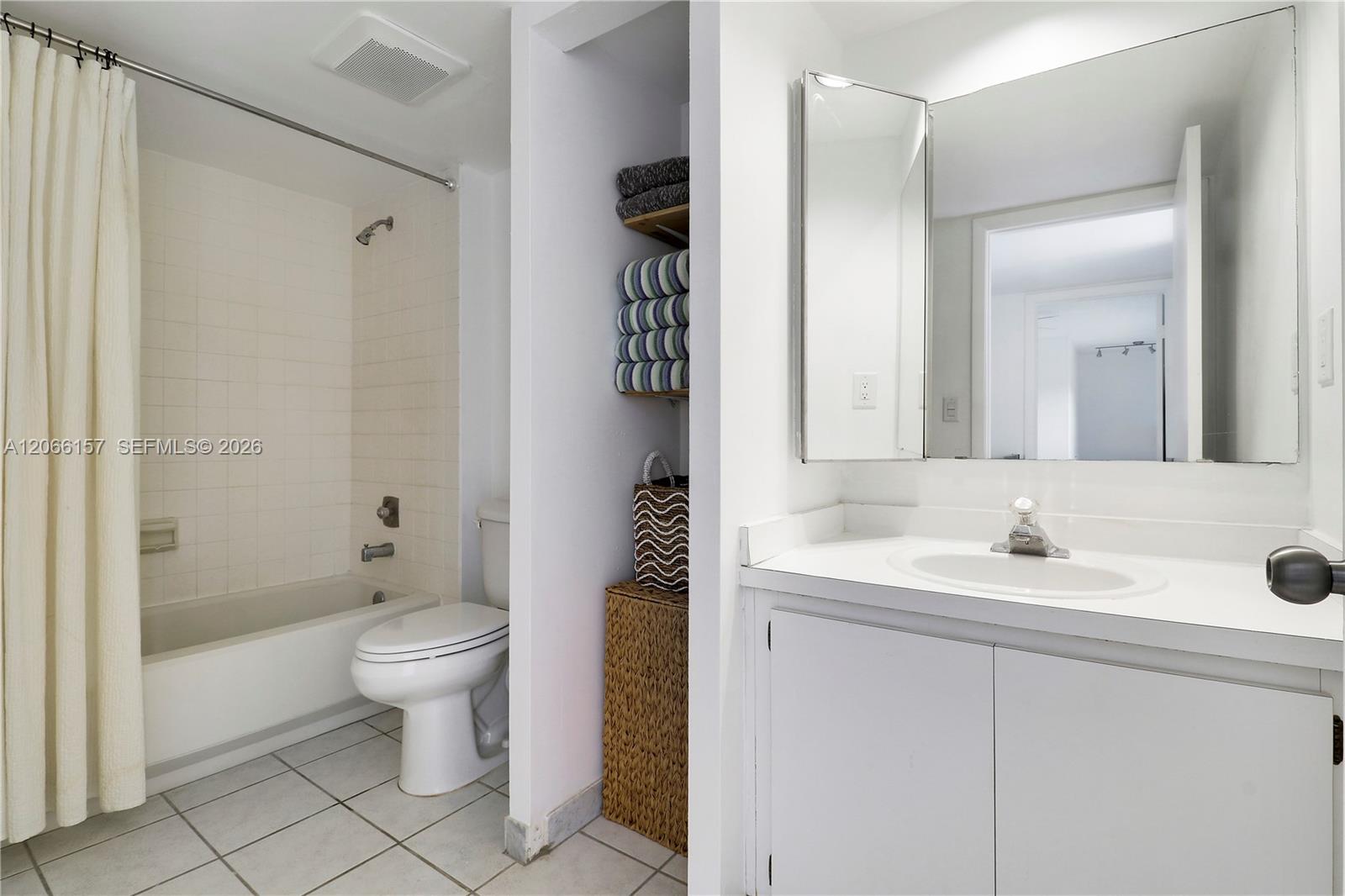 5606 Se Riverboat Drive Property Photo 25