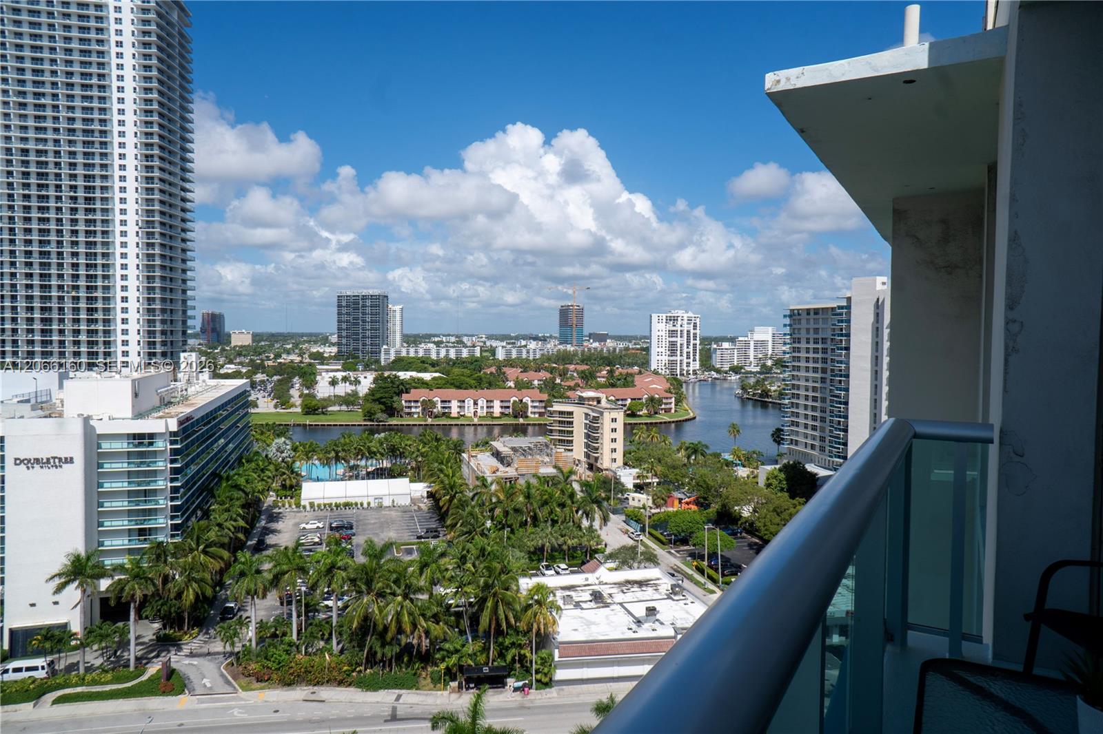 3901 S Ocean Drive Ph16o Property Photo 2