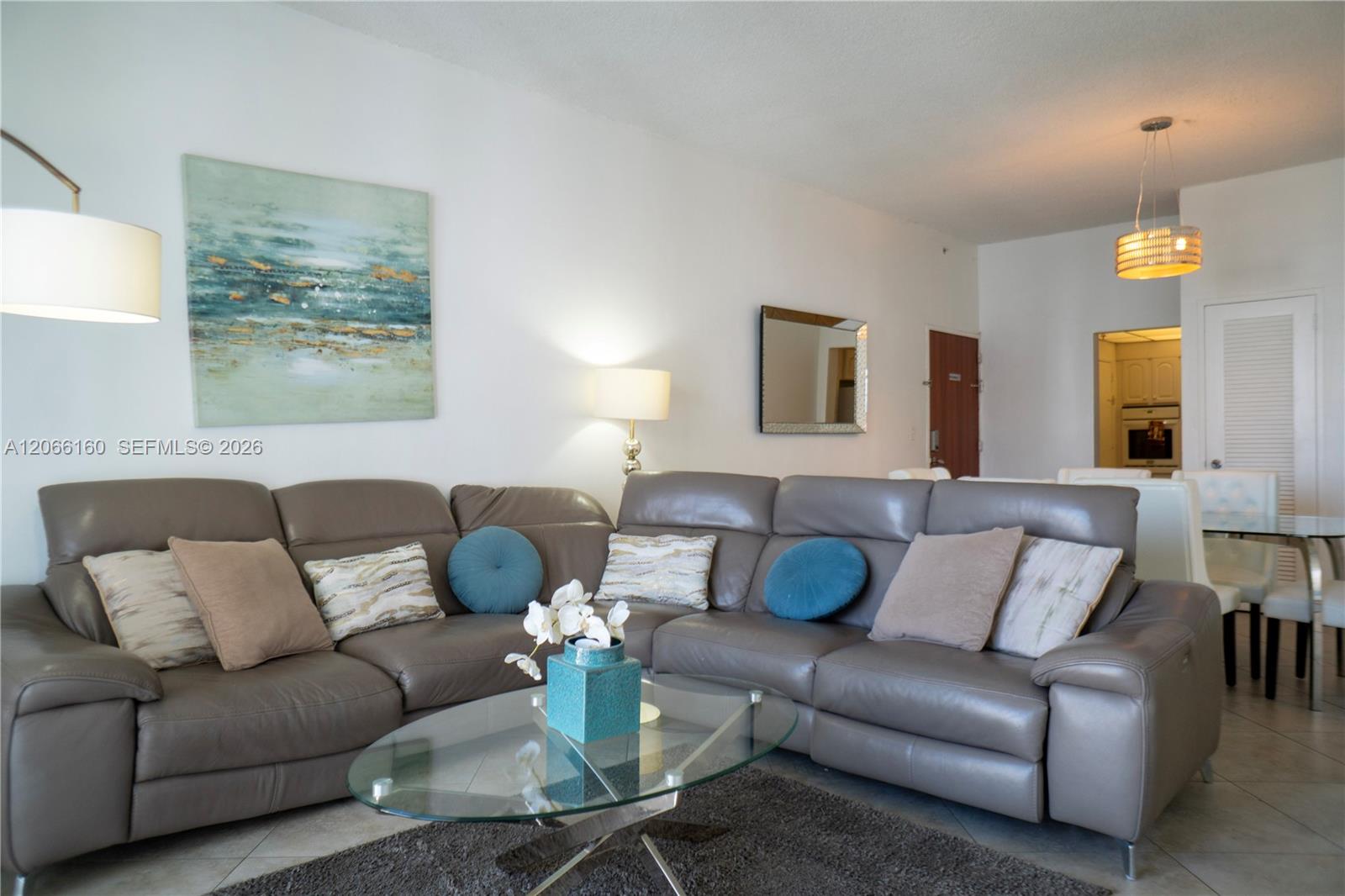 3901 S Ocean Drive Ph16o Property Photo 4