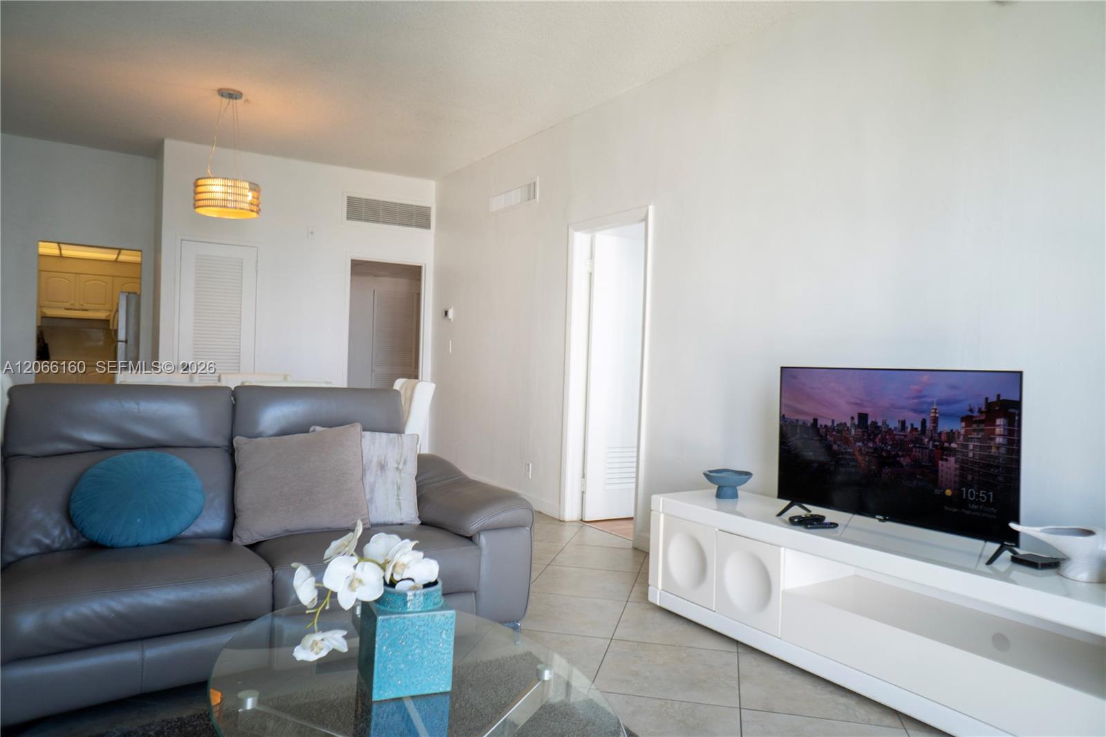 3901 S Ocean Drive Ph16o Property Photo 5