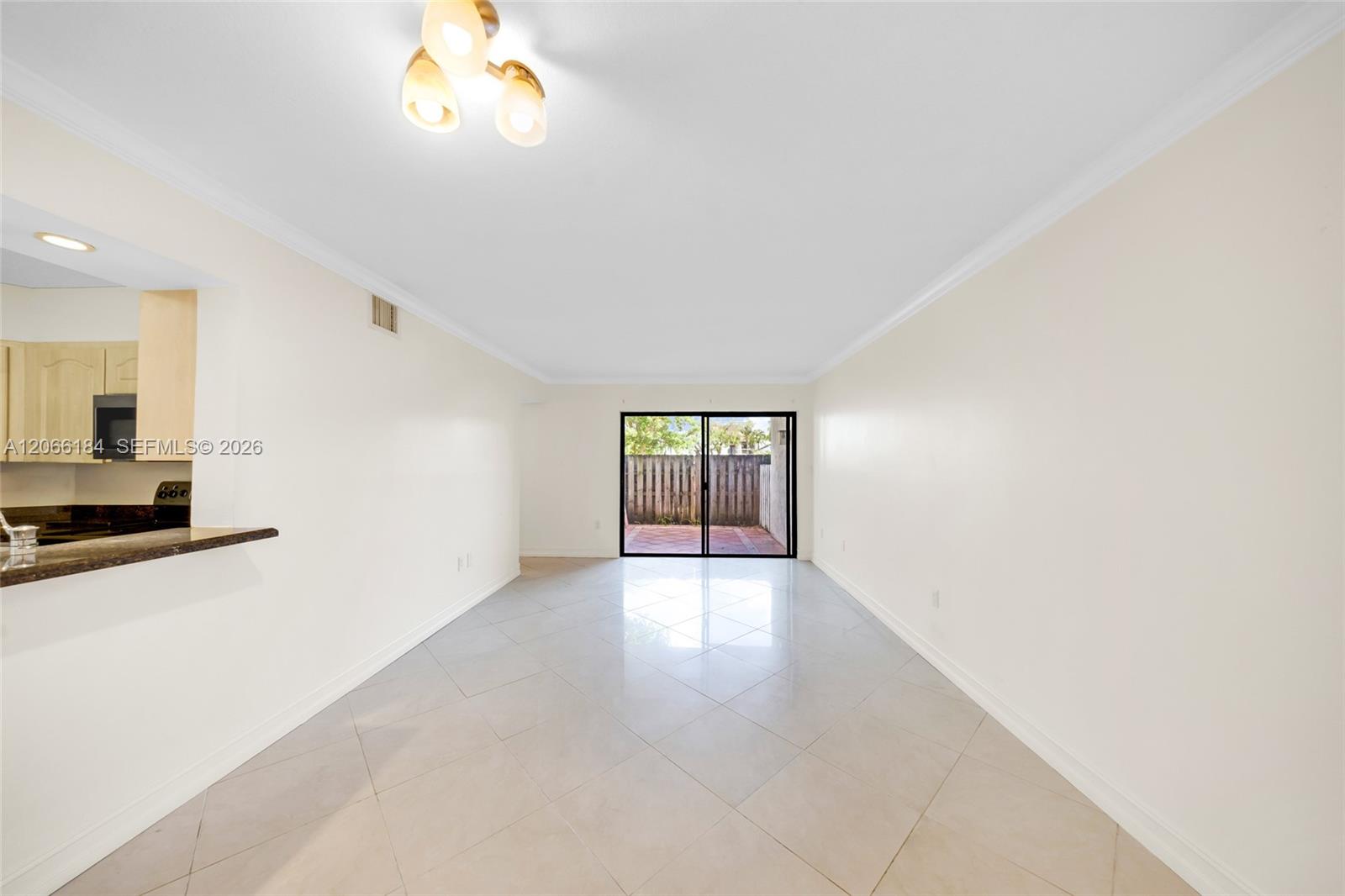 9405 Fontainebleau Boulevard 112 Property Photo 8
