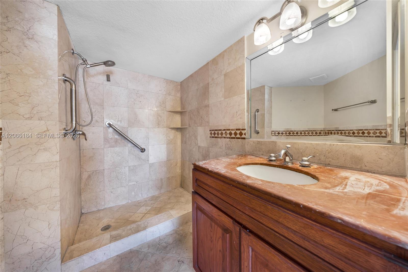 9405 Fontainebleau Boulevard 112 Property Photo 21