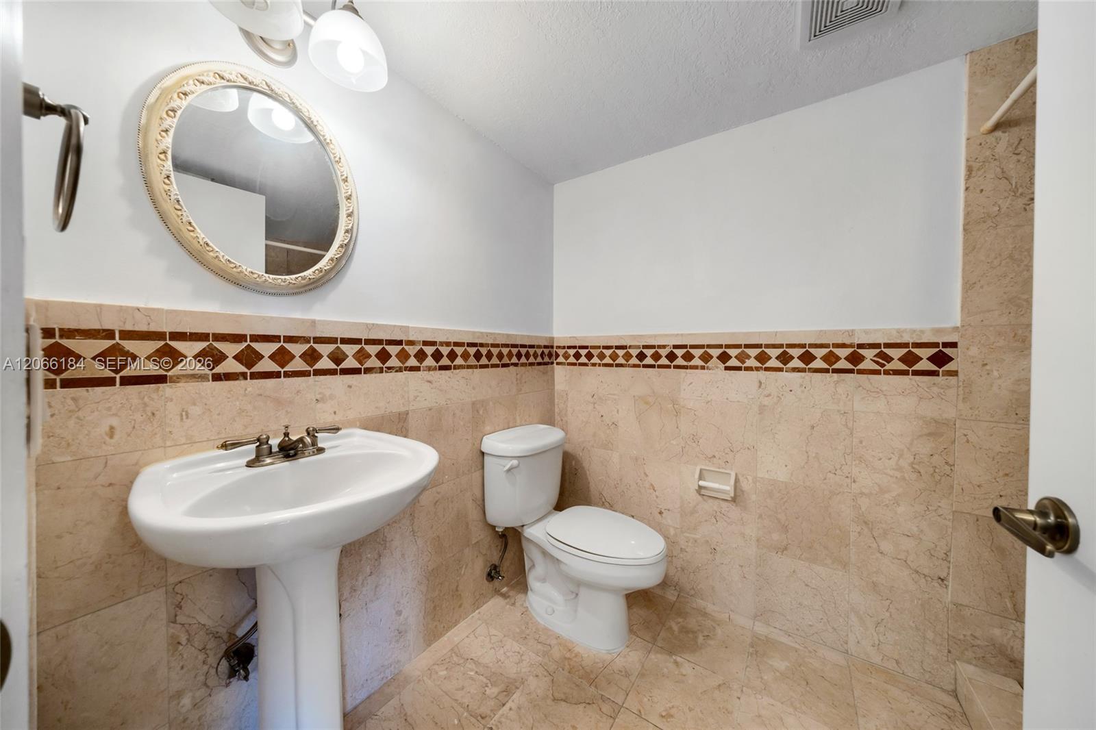 9405 Fontainebleau Boulevard 112 Property Photo 22