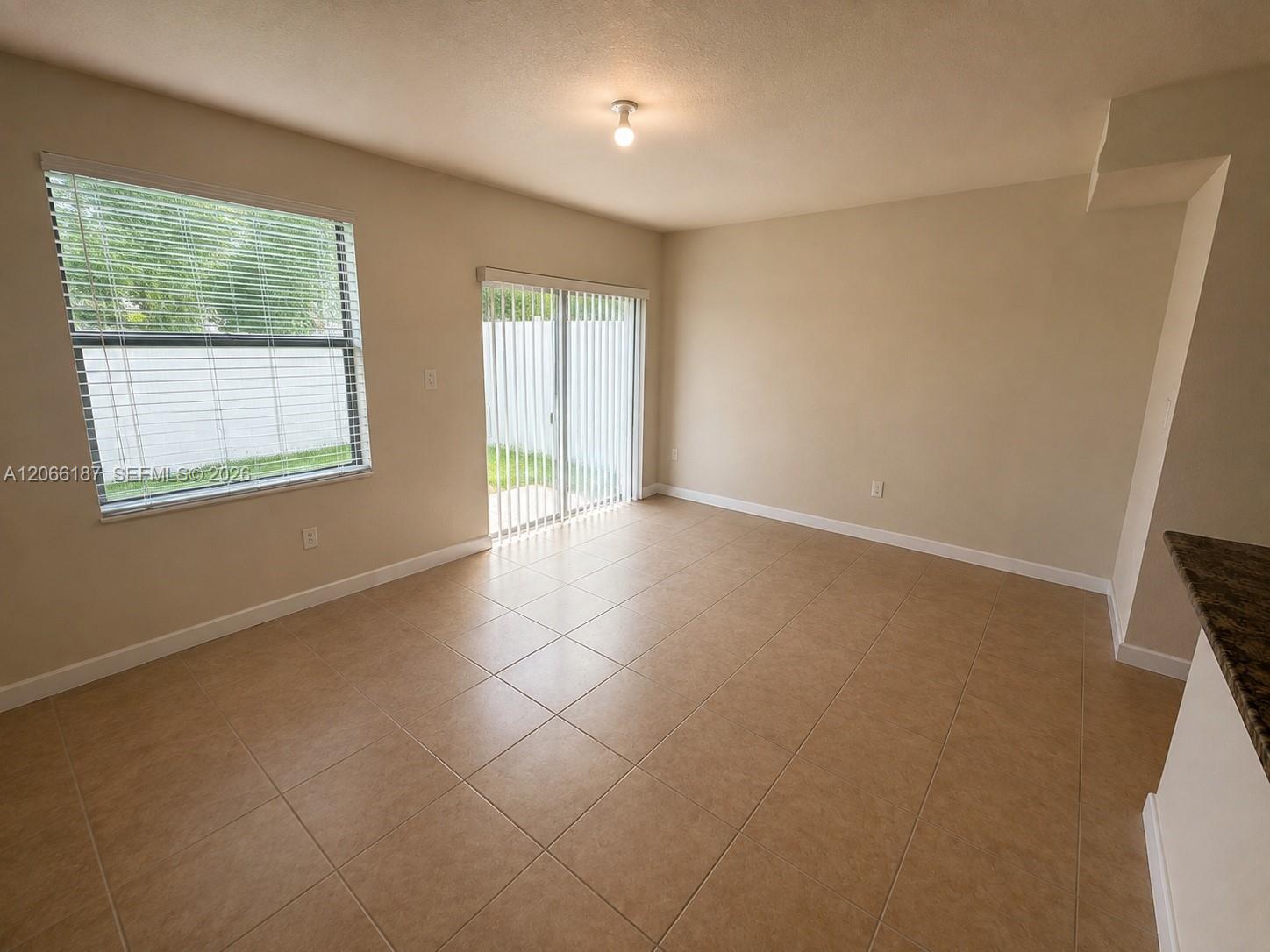 3514 W 88th Terrace 3514 Property Photo 5