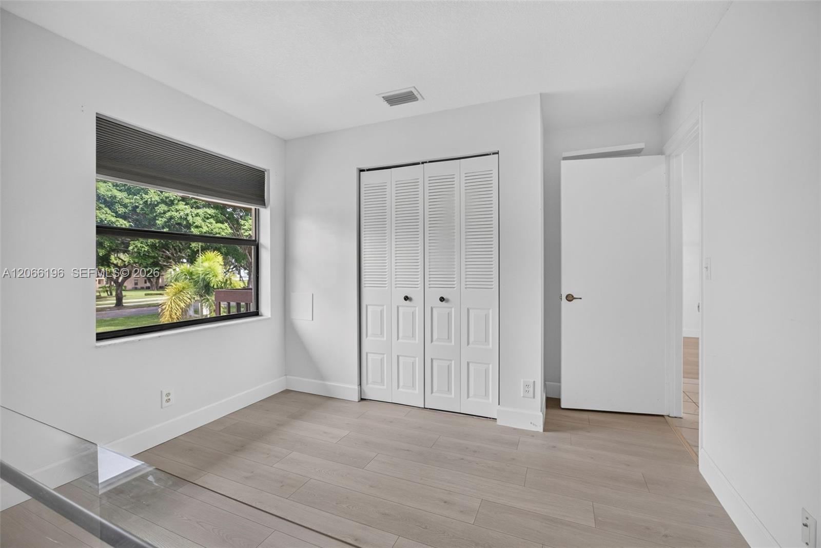 4626 E Lucerne Lakes Boulevard E 202 Property Photo 16
