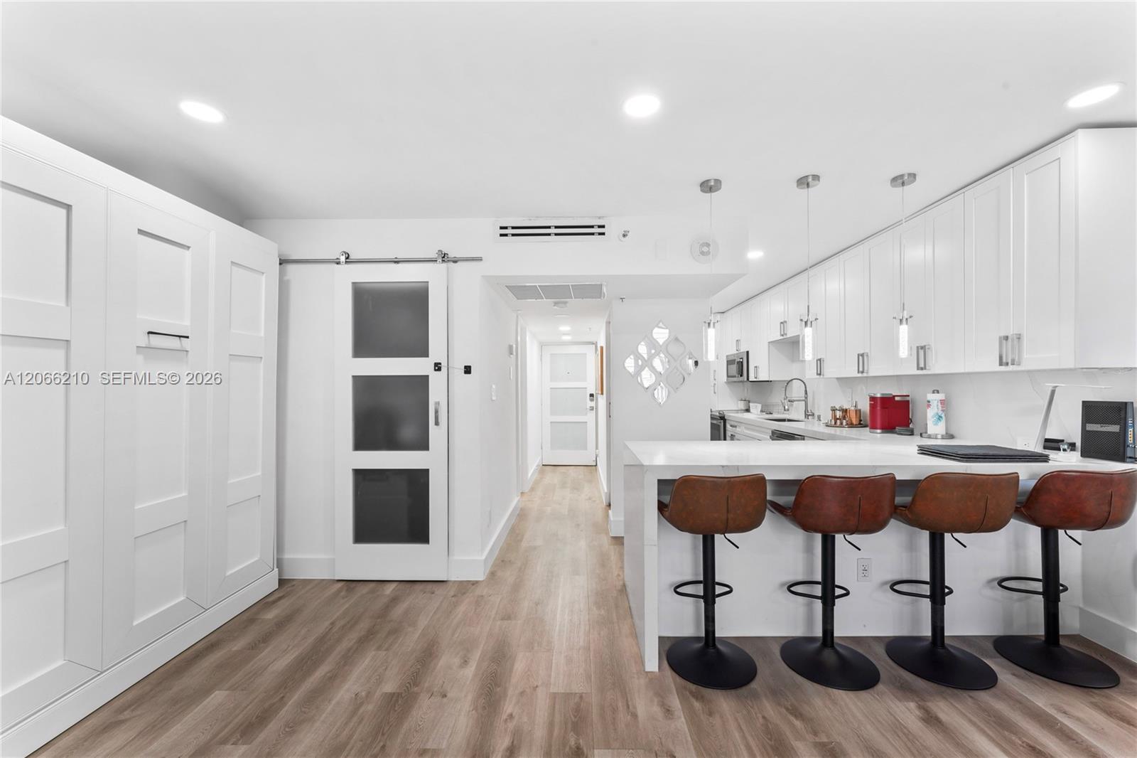 100 Lincoln Road 301 Property Photo 2