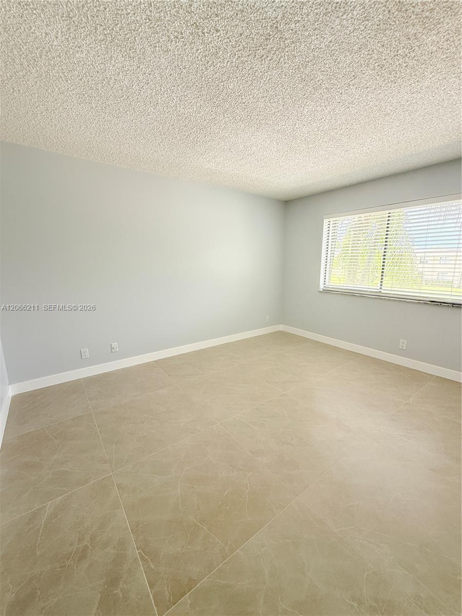 16511 Blatt Boulevard 203 Property Photo 16