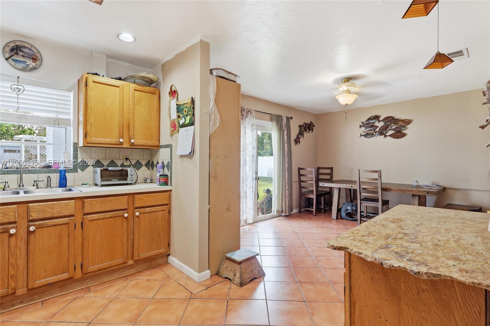 10235 Pan American Drive Property Photo 7