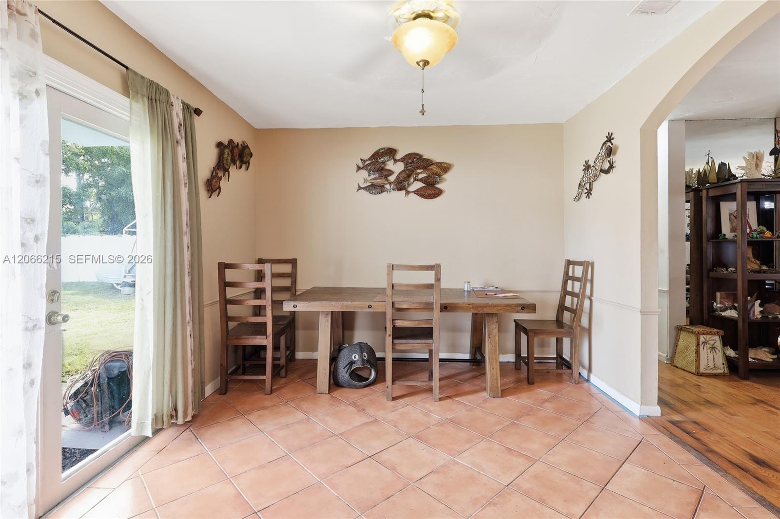 10235 Pan American Drive Property Photo 8