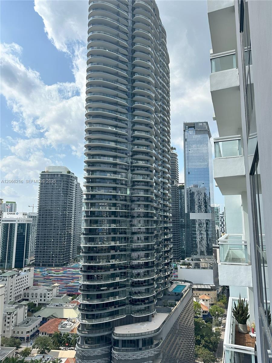 1080 Brickell Avenue 2805 Property Photo 21
