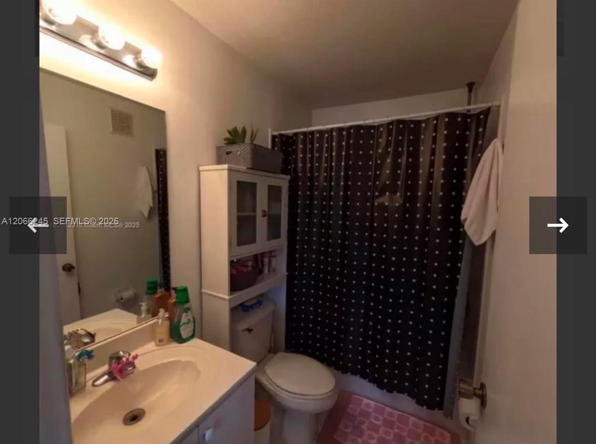 985 Ne 34th Avenue 203 Property Photo 12