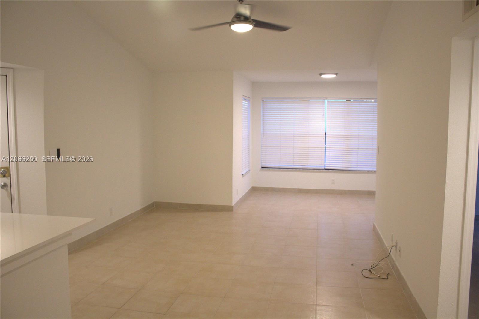 2826 S University Drive 3203 Property Photo 12