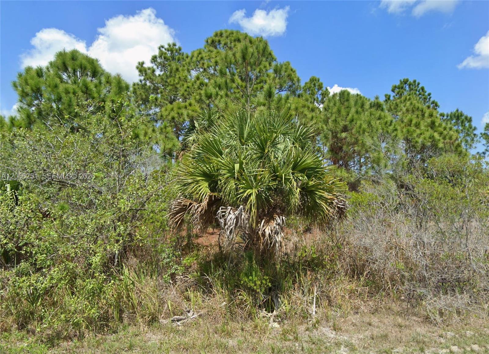 740 Sw Opal Property Photo 4