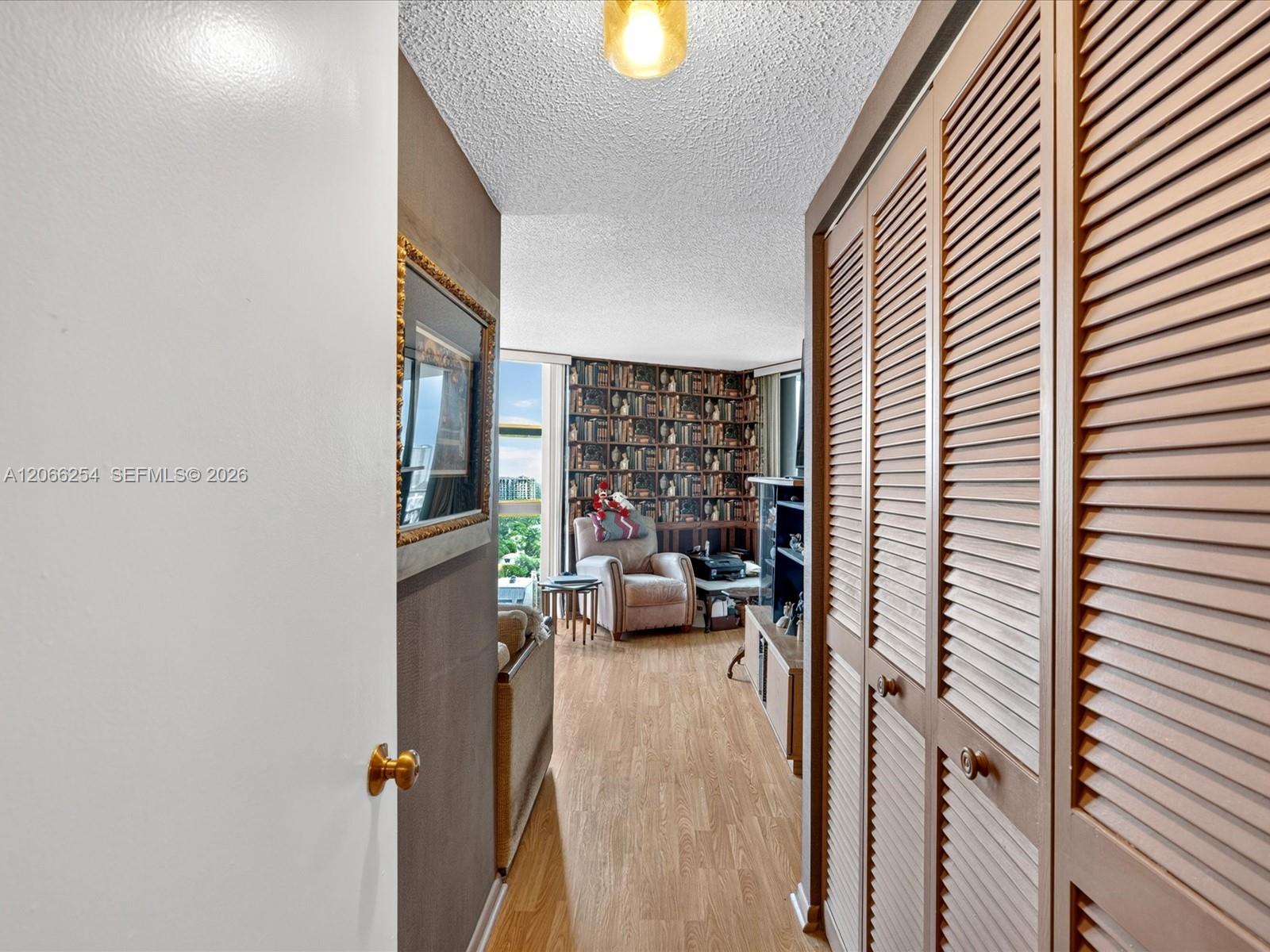 4000 Towerside Terrace 1407 Property Photo 15