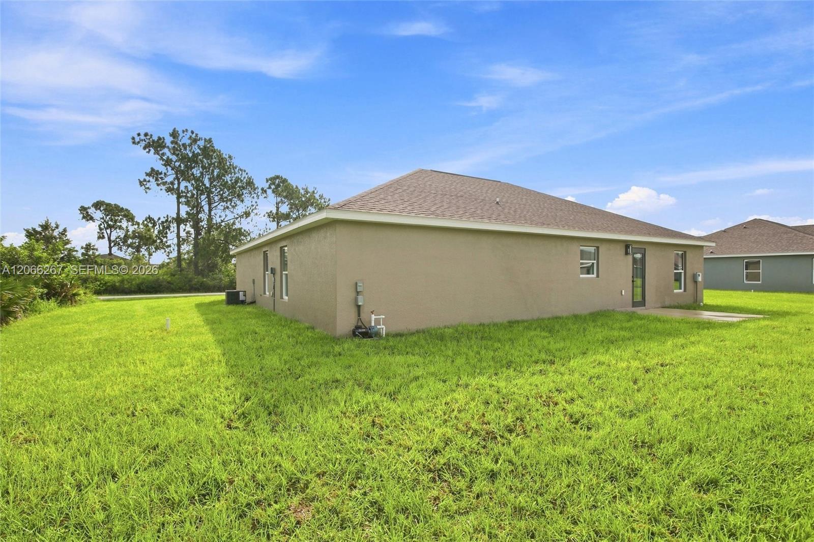 6898 Dickinson Drive Property Photo 36
