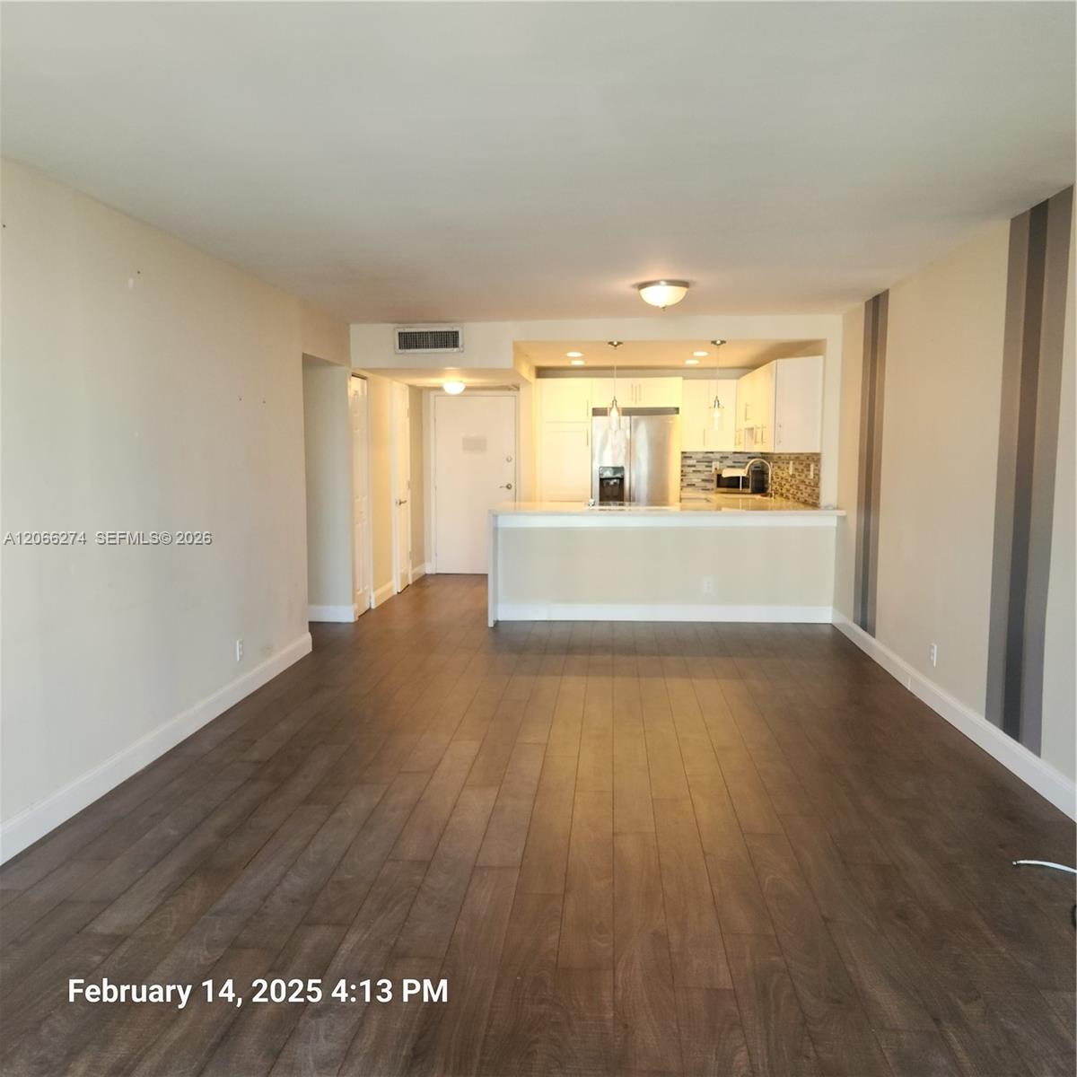 1000 Parkview Drive 1026 Property Photo 16