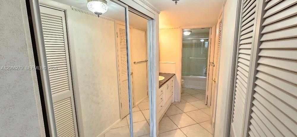 18041 Biscayne Boulevard 203 Property Photo 9