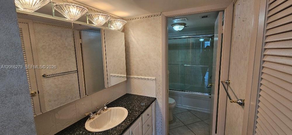 18041 Biscayne Boulevard 203 Property Photo 10